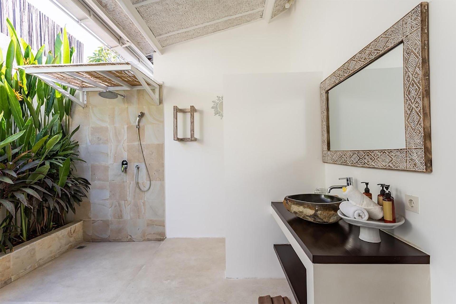4 Bedroom Villa - Kerobokan Seminyak Dış mekan fotoğraf